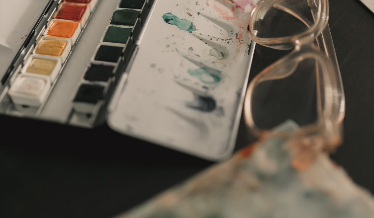How to Mix Earth Tones for Landscape Painting